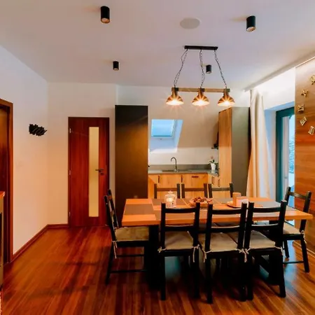 Martinski Lodge *